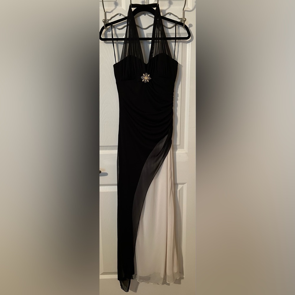 Women’s dress!